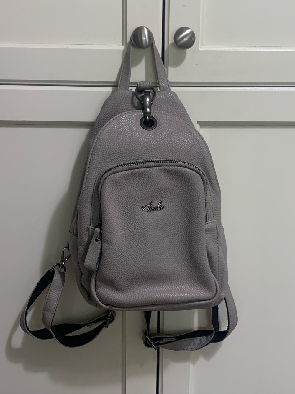 Grey Pebble-Texture Women's Backpack Sling